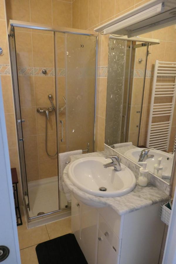 Villa Azzurra Menton Apt Luxe, Front Mer, 4Th Floor Of 5, Wifi, Tvsat, Climate Exterior foto